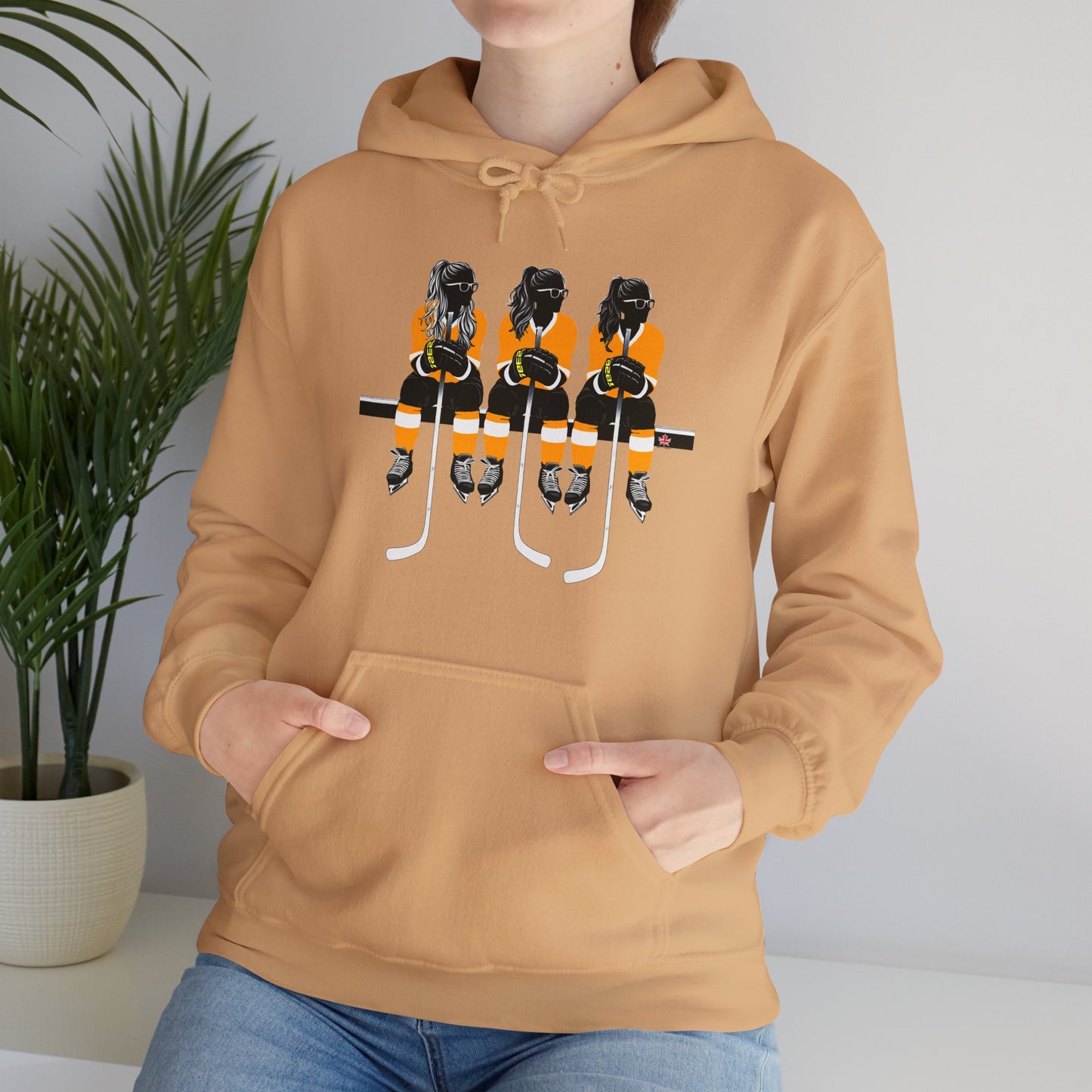Power Females Yellow design -Unisex Heavy Blend™ Hooded Sweatshirt