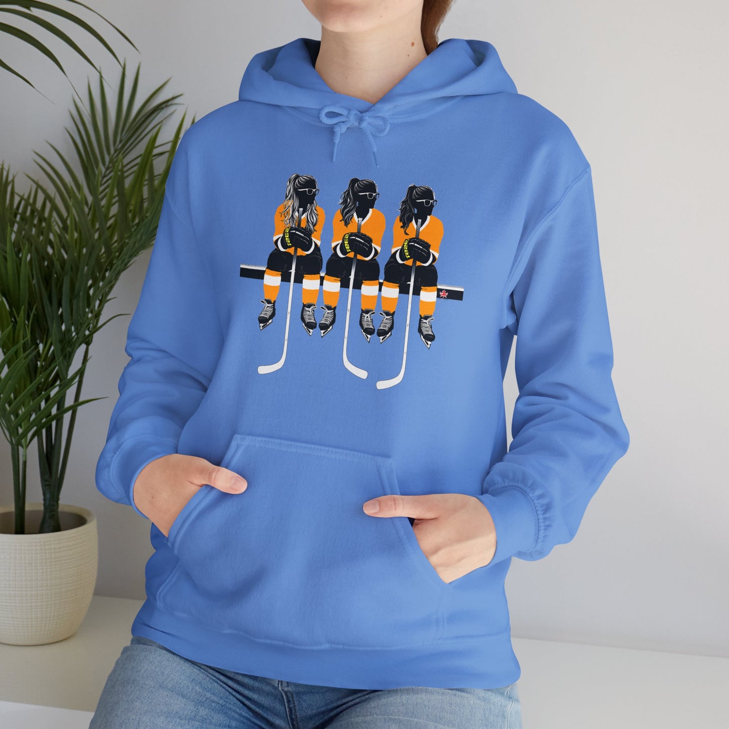 Power Females Yellow design -Unisex Heavy Blend™ Hooded Sweatshirt